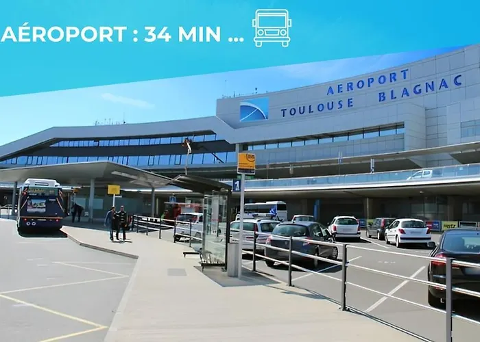 Toit Des Reves - Parking - Stadium